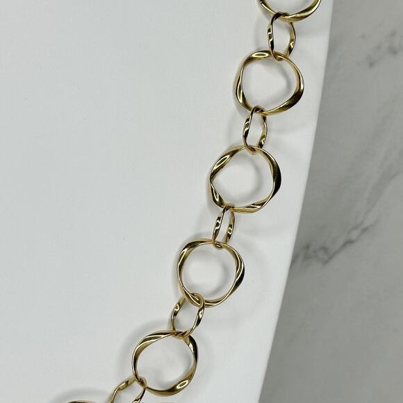 Twisted Chain Link Gold Tone Toggle Necklace - Picture 6 of 8